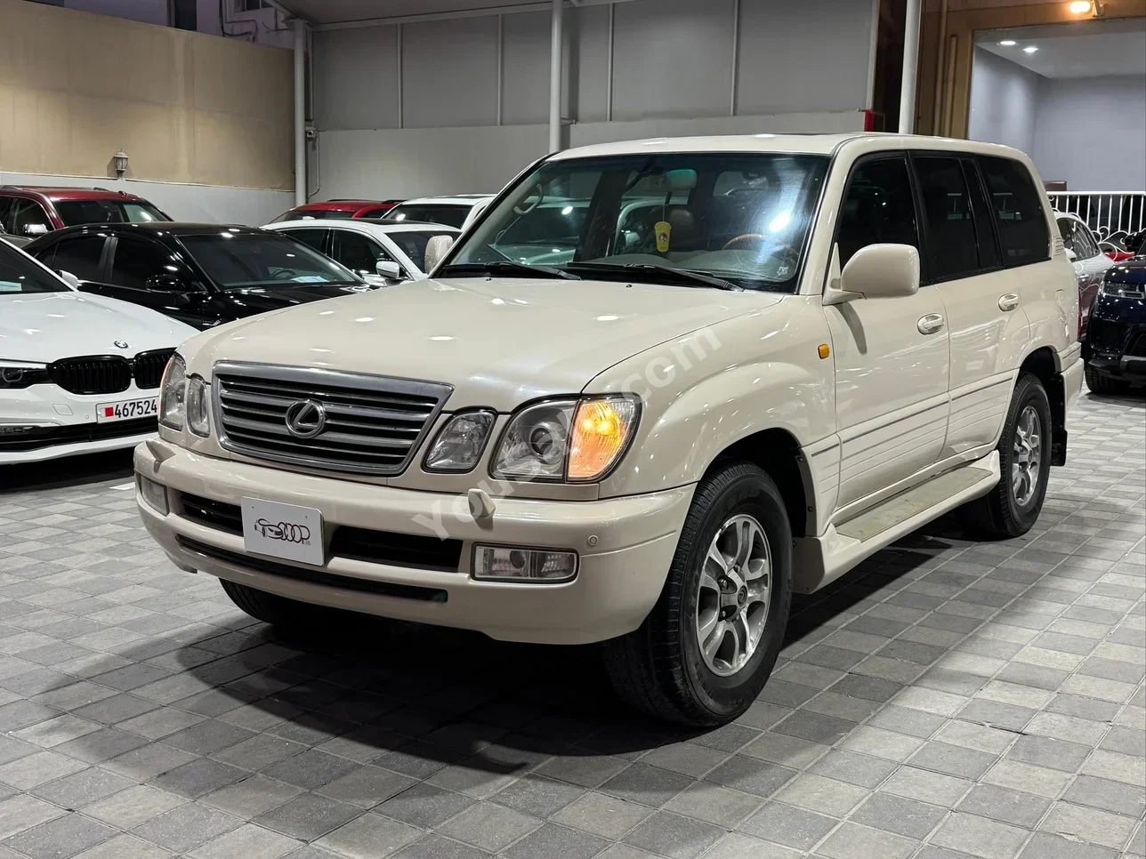 لكزس  ال اكس  470  2005  اتوماتك  290,000 كم  6 سلندر  سيدان  أوف وايت