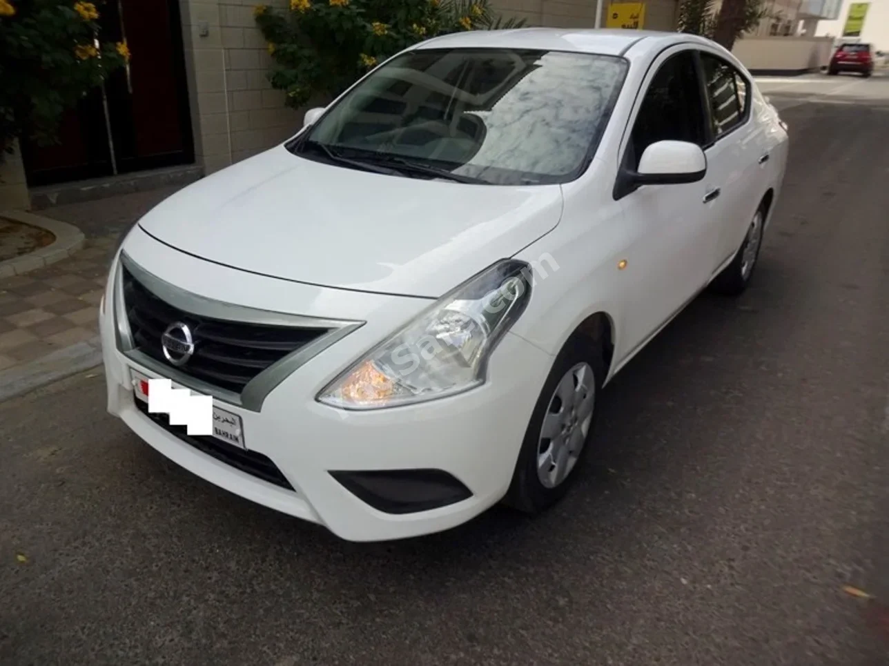 Nissan  Sunny  2021  Automatic  72,000 KM  4 Cylinder  Sedan  White