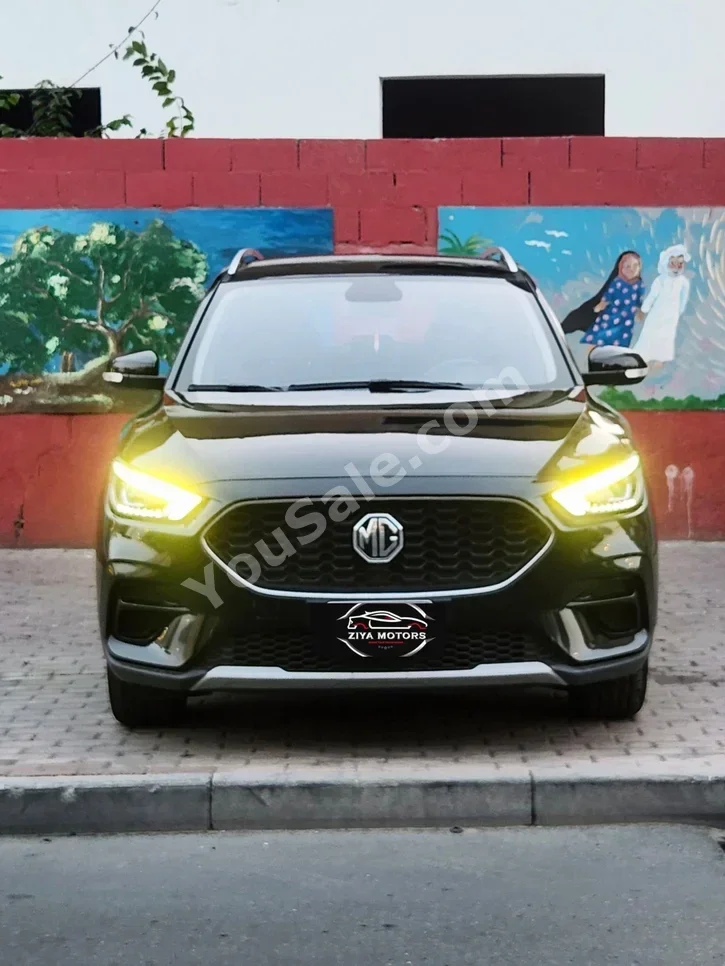 ام جي  2021  اتوماتك  56,000 كم  4 سلندر  اس يو في  أسود