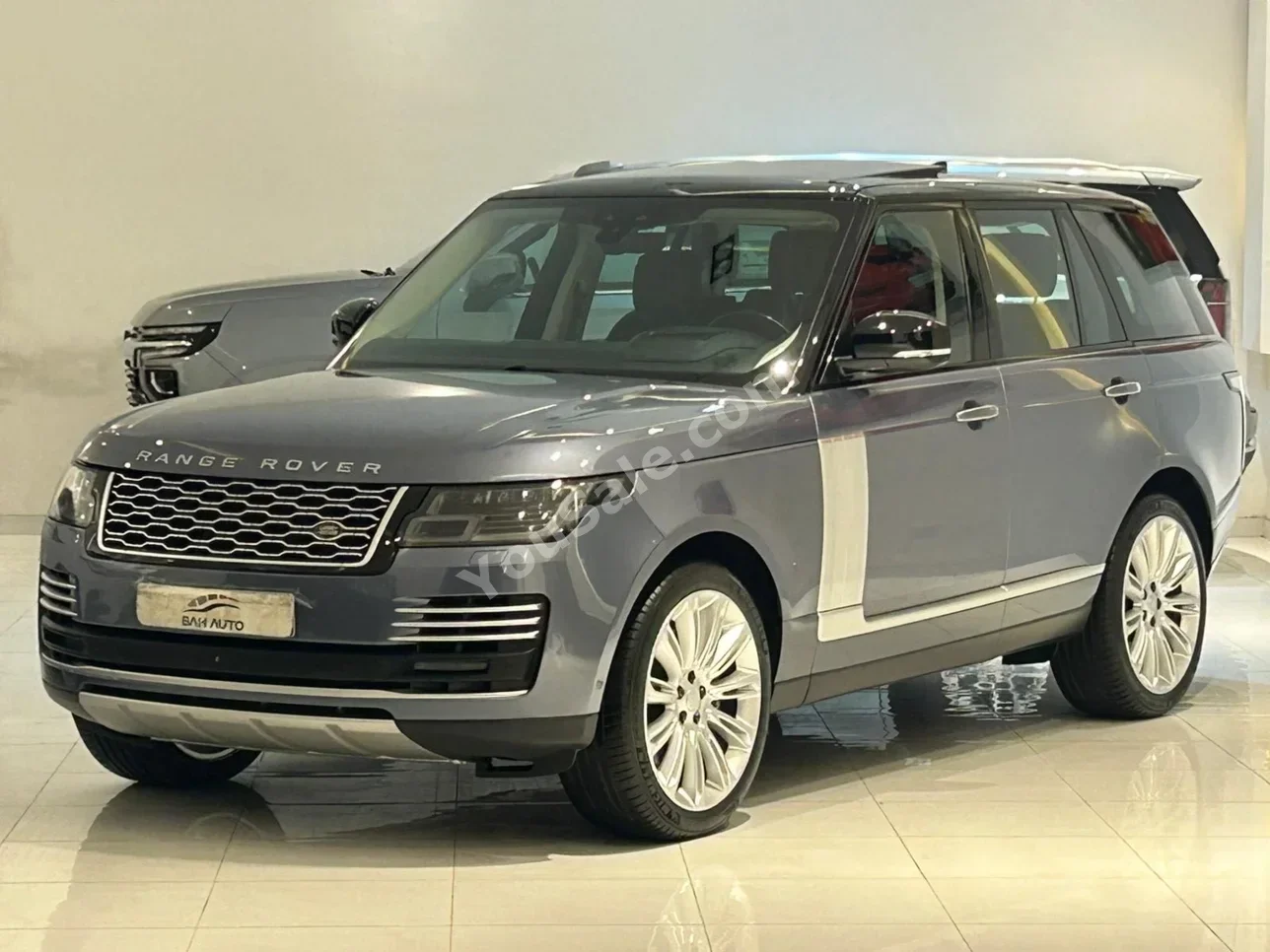 Land Rover  Range Rover  Vogue  Autobiography  2018  Automatic  83,000 KM  8 Cylinder  SUV  Blue