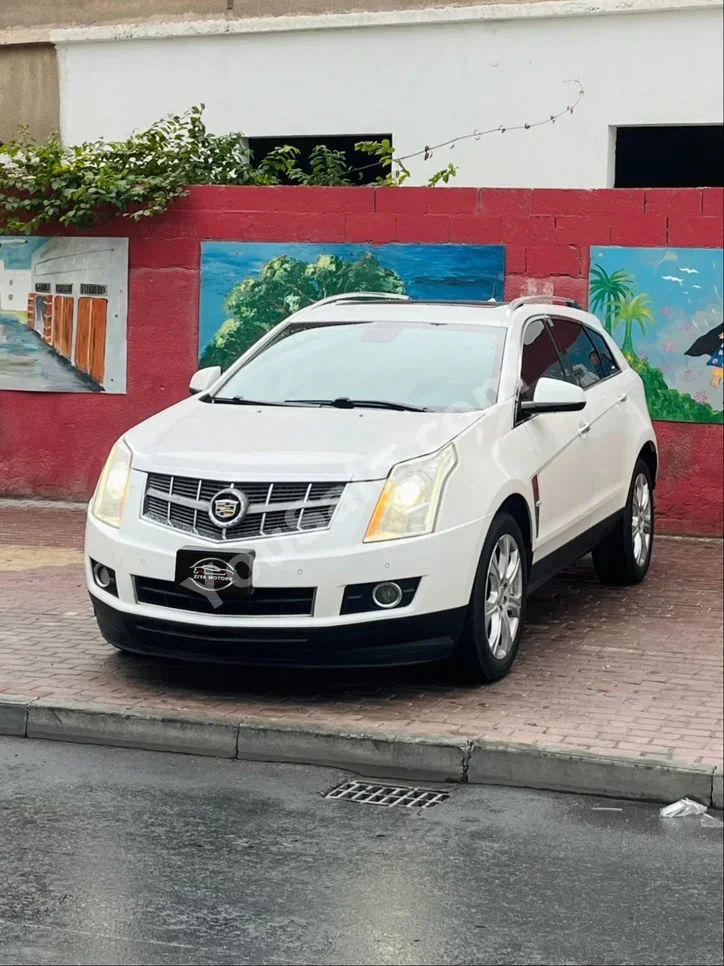 كاديلاك  اس ار اكس  2010  اتوماتك  177,500 كم  4 سلندر  اس يو في  أبيض