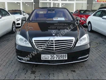 Mercedes-Benz  S-Class  500  2013  Sedan  Automatic  8  52,000  RWD  Black  Gasoline