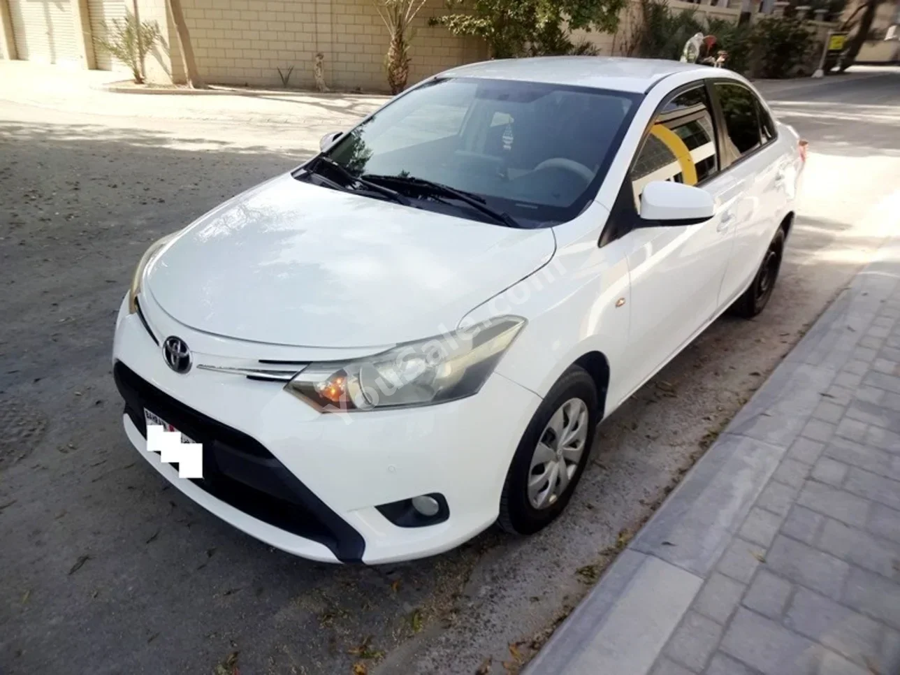 تويوتا ياريس 2017 اتوماتك 96,000 كم 4 سلندر سيدان أبيض