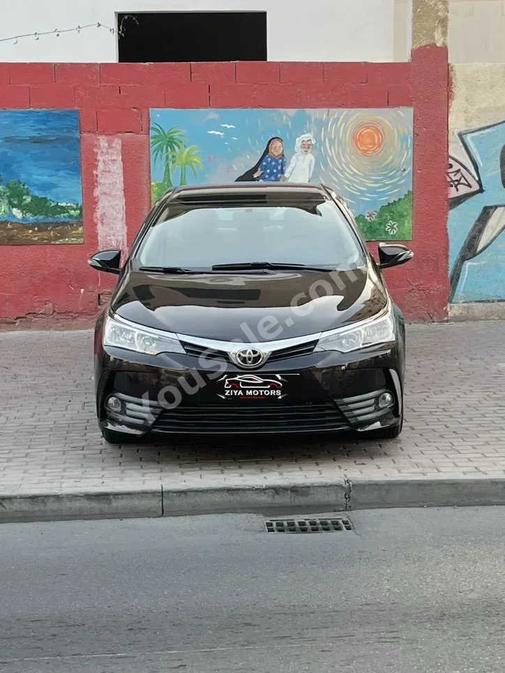 تويوتا  كورولا  2017  اتوماتك  179,600 كم  4 سلندر  سيدان  بني