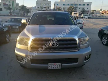 Toyota  Sequoia  2012  SUV  Automatic  8  160,000  RWD  Silver  Gasoline