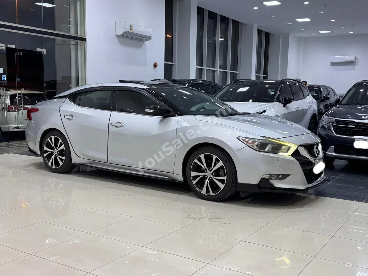 Nissan  Maxima  2016  Automatic  148,950 KM  6 Cylinder  Sedan  Silver