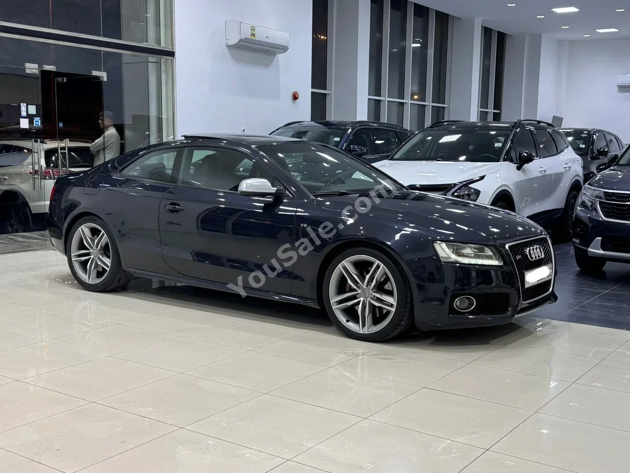 Audi  RS  5  2012  Automatic  105,750 KM  8 Cylinder  Sedan  Blue
