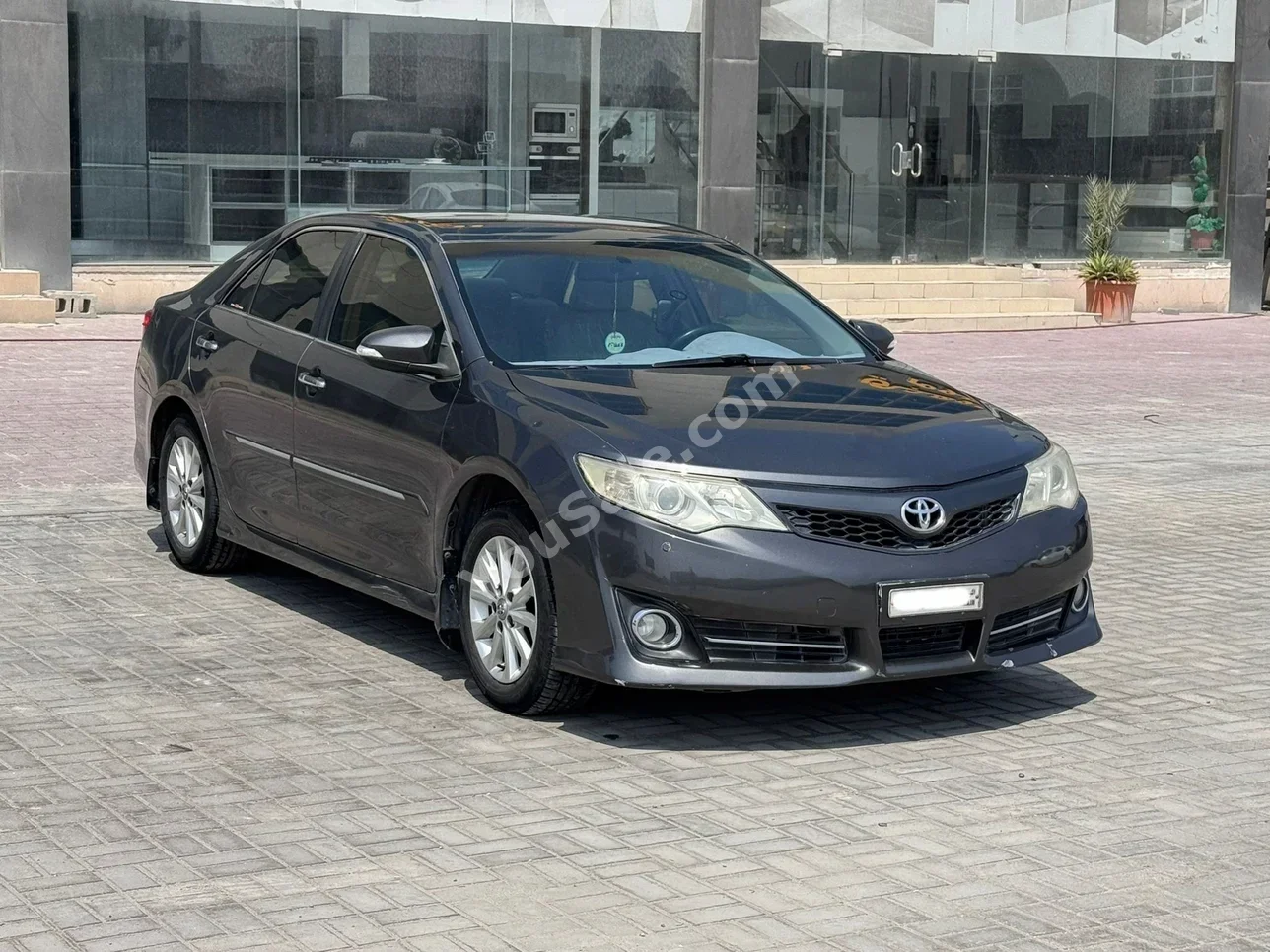 Toyota  Camry  GLX  2013  Automatic  224,200 KM  4 Cylinder  Sedan  Gray