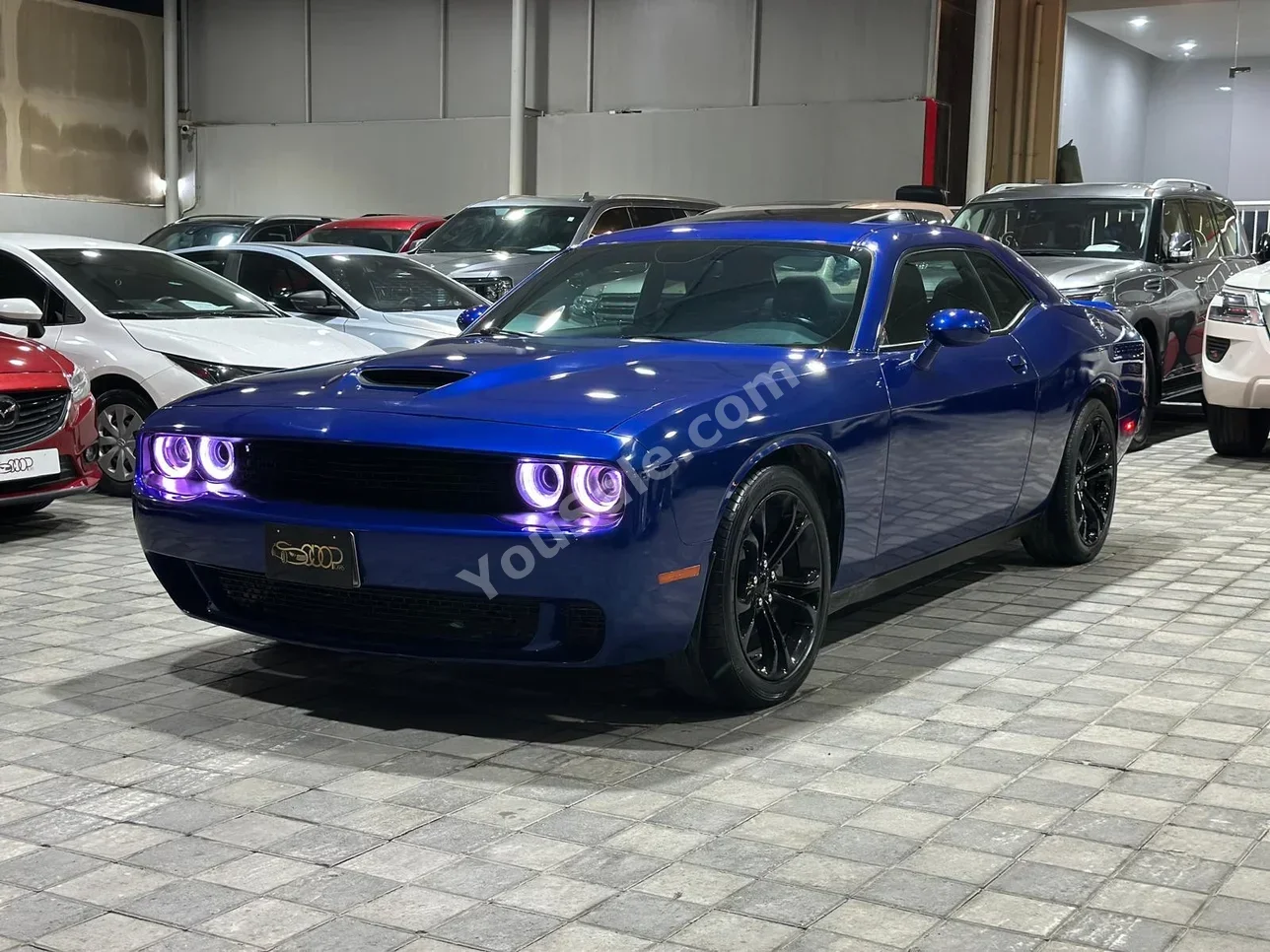 Dodge  Challenger  R/T  2020  Automatic  83,000 KM  8 Cylinder  Coupe / Sport  Blue