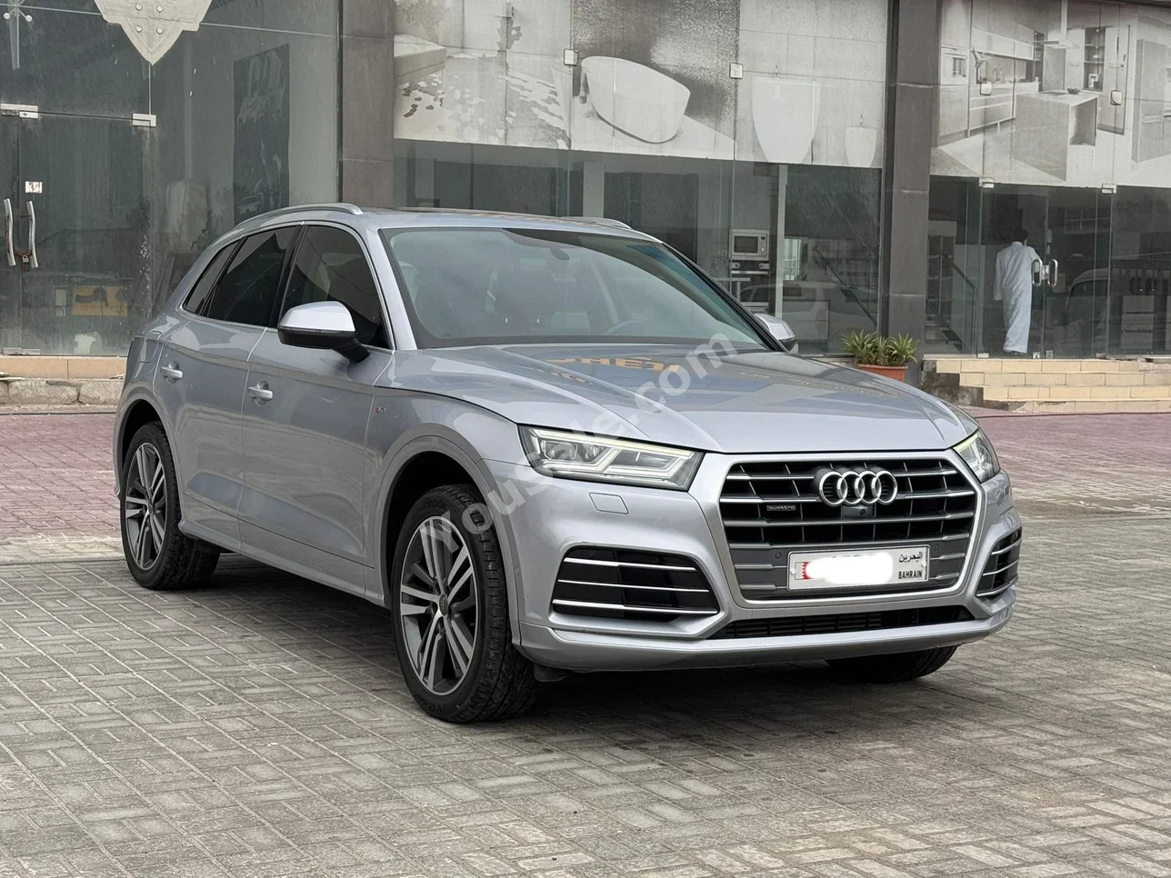 Audi  Q5  2.0 T  2019  Automatic  50,700 KM  4 Cylinder  SUV  Silver