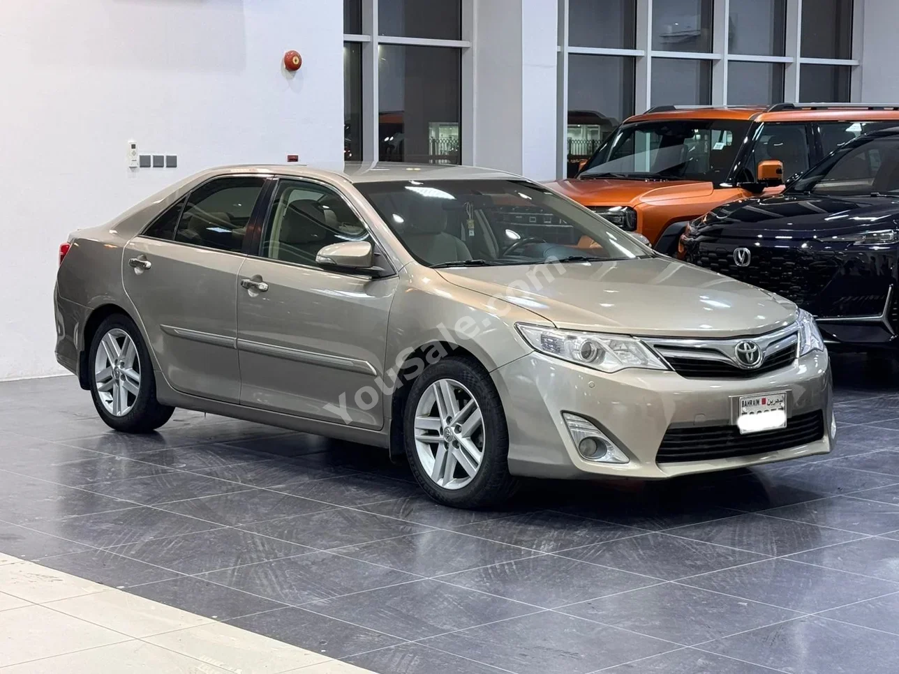 Toyota  Camry  GLX  2015  Automatic  171,750 KM  4 Cylinder  Sedan  Bronze