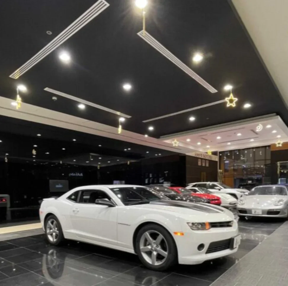 Chevrolet  Camaro  2015  Automatic  96,000 KM  6 Cylinder  Coupe / Sport  White