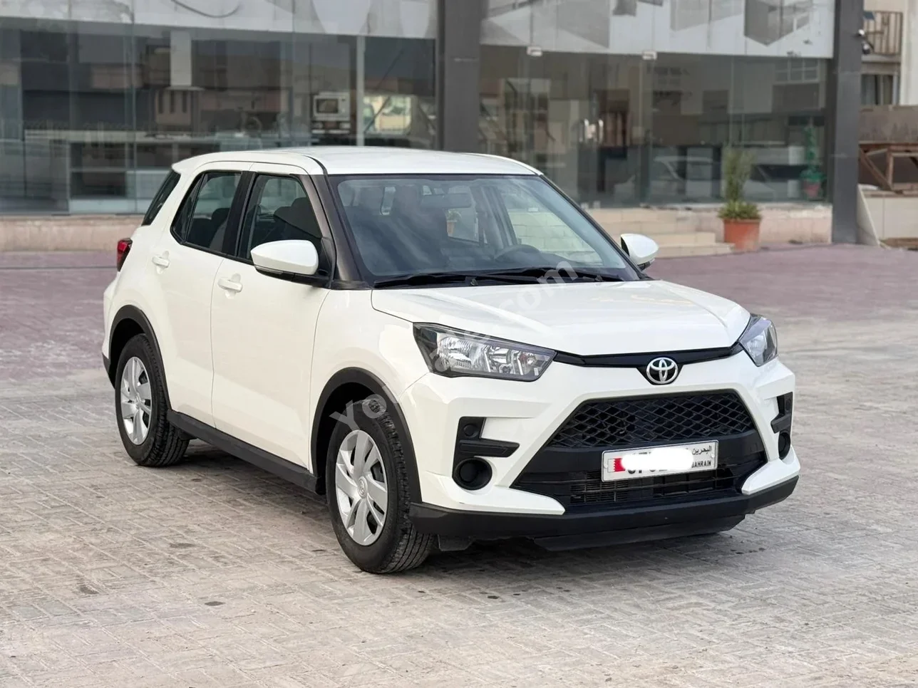 Toyota  RAZIE  2024  Automatic  20,150 KM  3 Cylinder  SUV  White  With Warranty