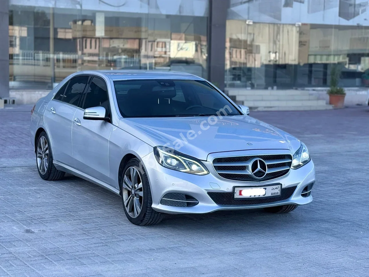 Mercedes-Benz  E-Class  200  2015  Automatic  182,250 KM  4 Cylinder  Sedan  Silver