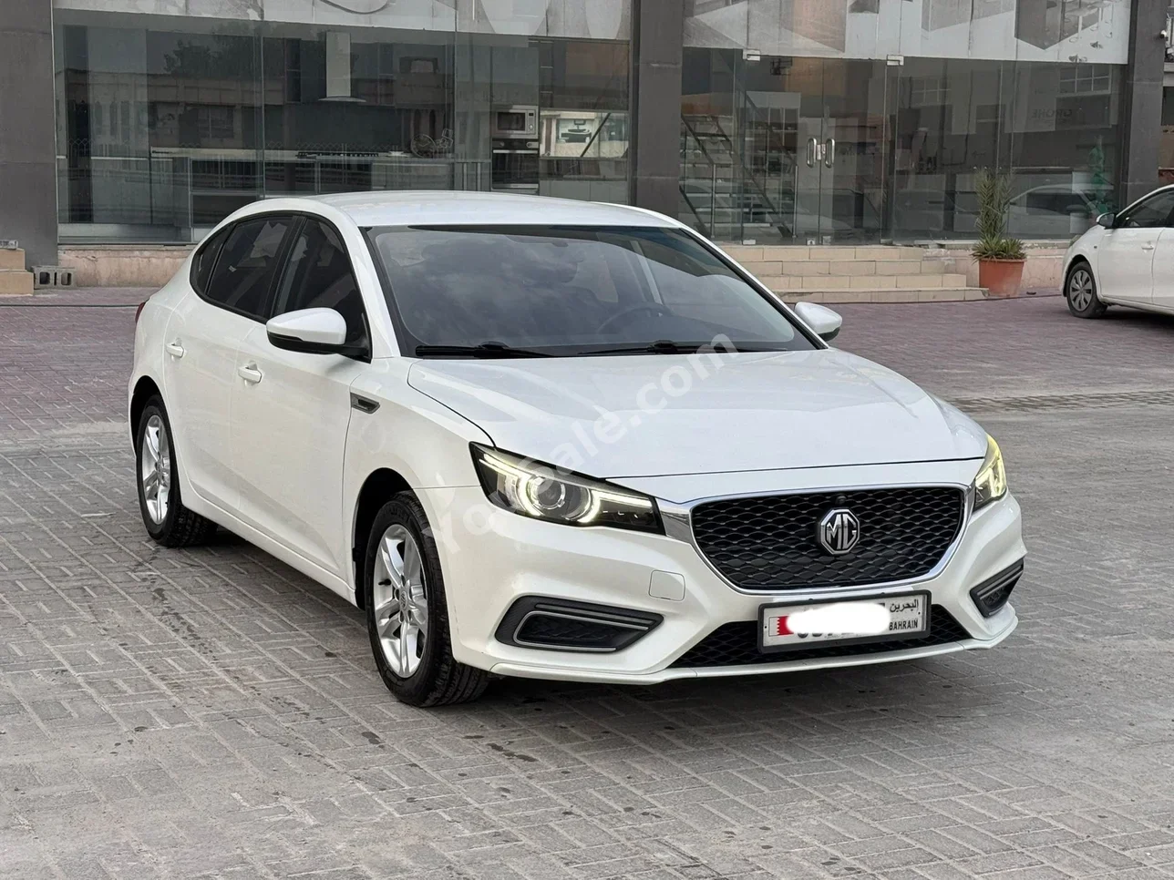 MG  2020  Automatic  83,550 KM  4 Cylinder  Sedan  White