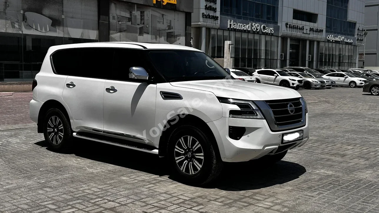 Nissan  Patrol  SE  2020  Automatic  155,000 KM  6 Cylinder  SUV  White