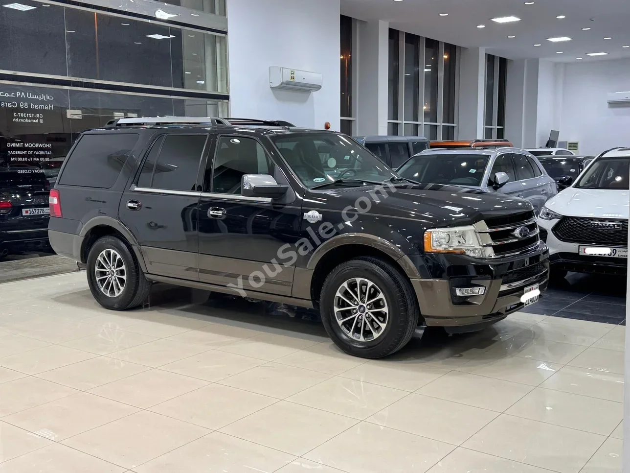 Ford  Expedition  2015  Automatic  228,550 KM  6 Cylinder  SUV  Black
