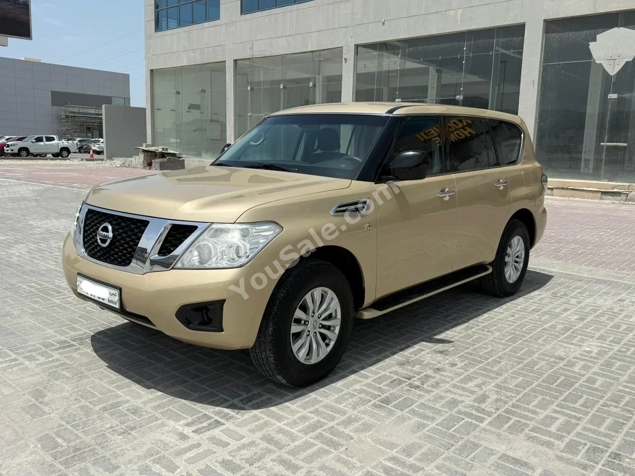 Nissan  Patrol  XE  2014  Automatic  94,650 KM  8 Cylinder  SUV  Beige