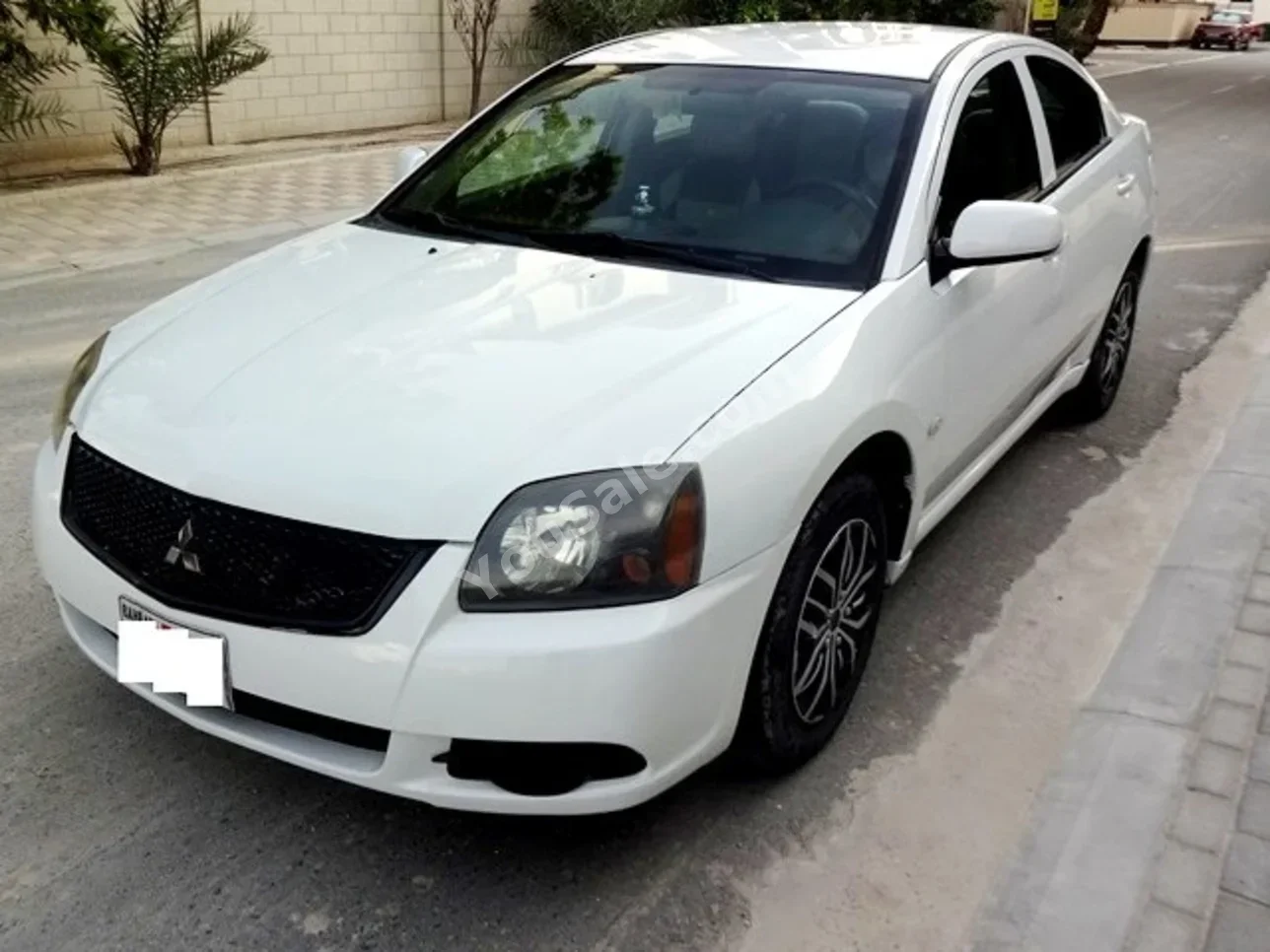Mitsubishi  Galant  2010  Automatic  213,000 KM  4 Cylinder  Sedan  White