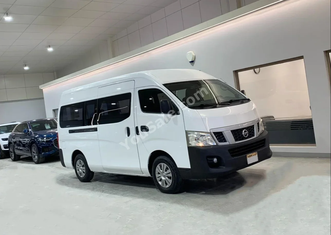 Nissan Urvan NV350 2017 Manual 198,000 KM 4 Cylinder Van / Bus White