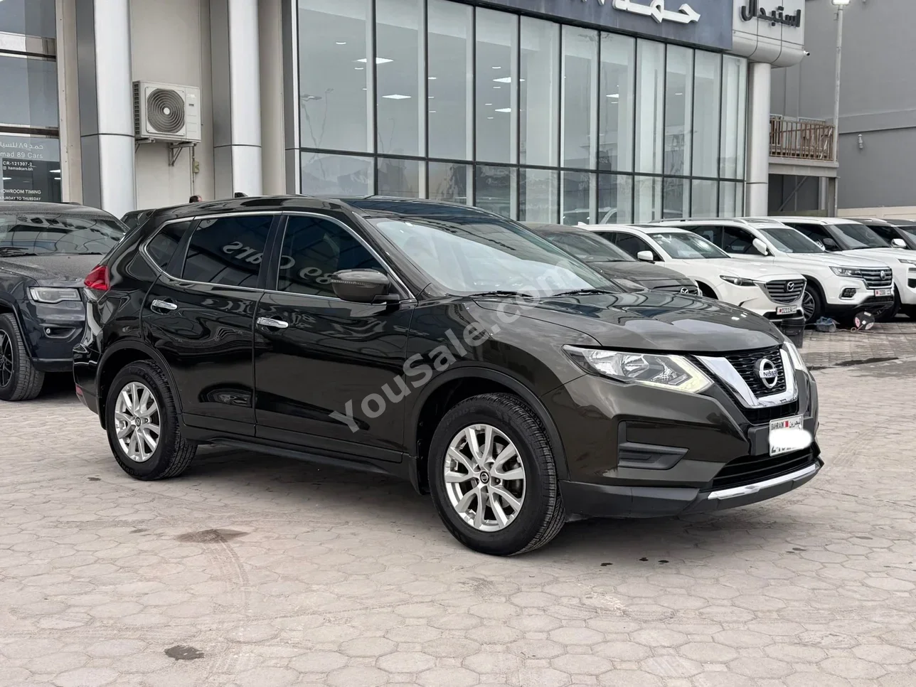 Nissan X-Trail 2018 Automatic 117,850 KM 4 Cylinder SUV Green