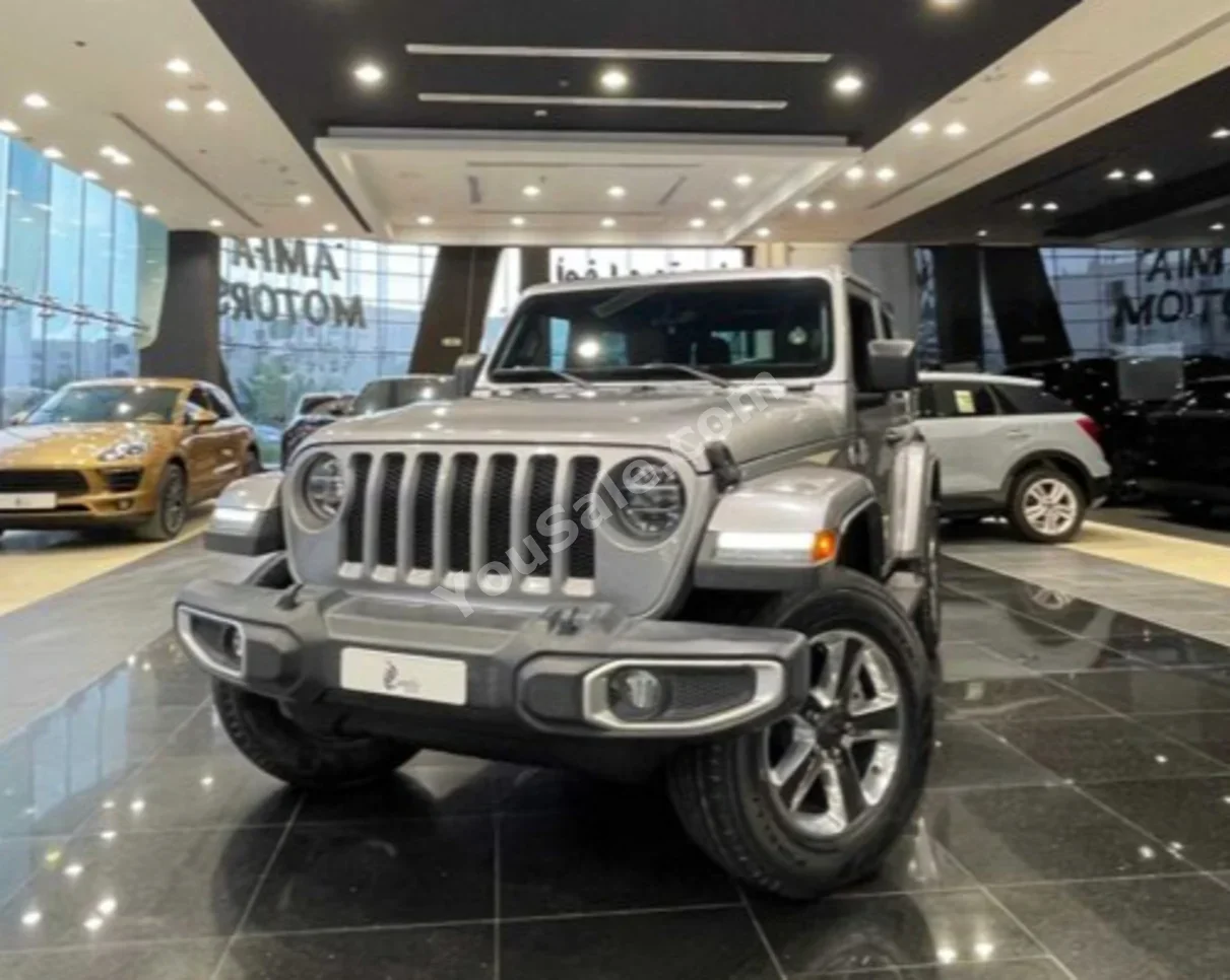 جييب  رانجلار  صحارى  2021  اتوماتك  108,000 كم  6 سلندر  اس يو في  فضي