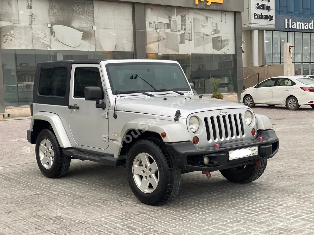 جييب  رانجلار  صحارى  2010  اتوماتك  293,300 كم  6 سلندر  اس يو في  فضي