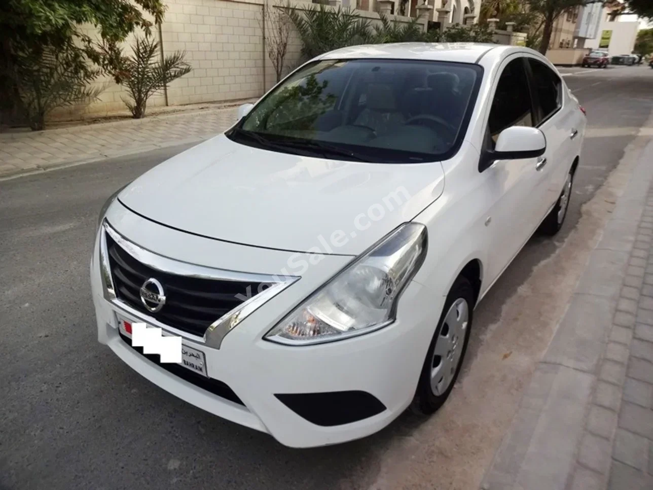 نيسان  صني  2023  اتوماتك  101,000 كم  4 سلندر  سيدان  أبيض