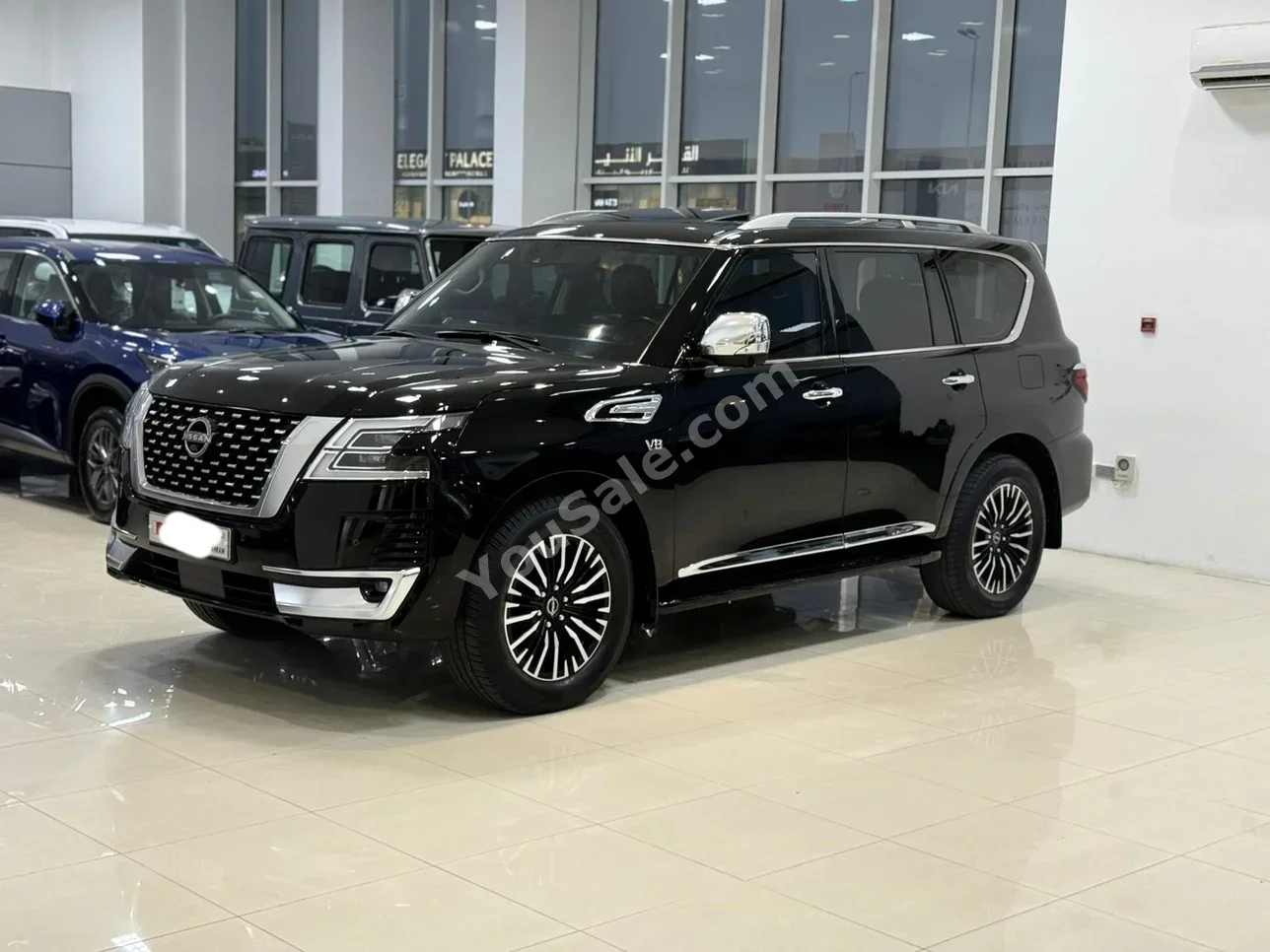 Nissan  Patrol  Platinum  2022  Automatic  126,700 KM  8 Cylinder  SUV  Black  With Warranty