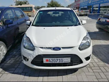 Ford  Figo  2012  Sedan  Automatic  4  76,000  FWD  White  Gasoline