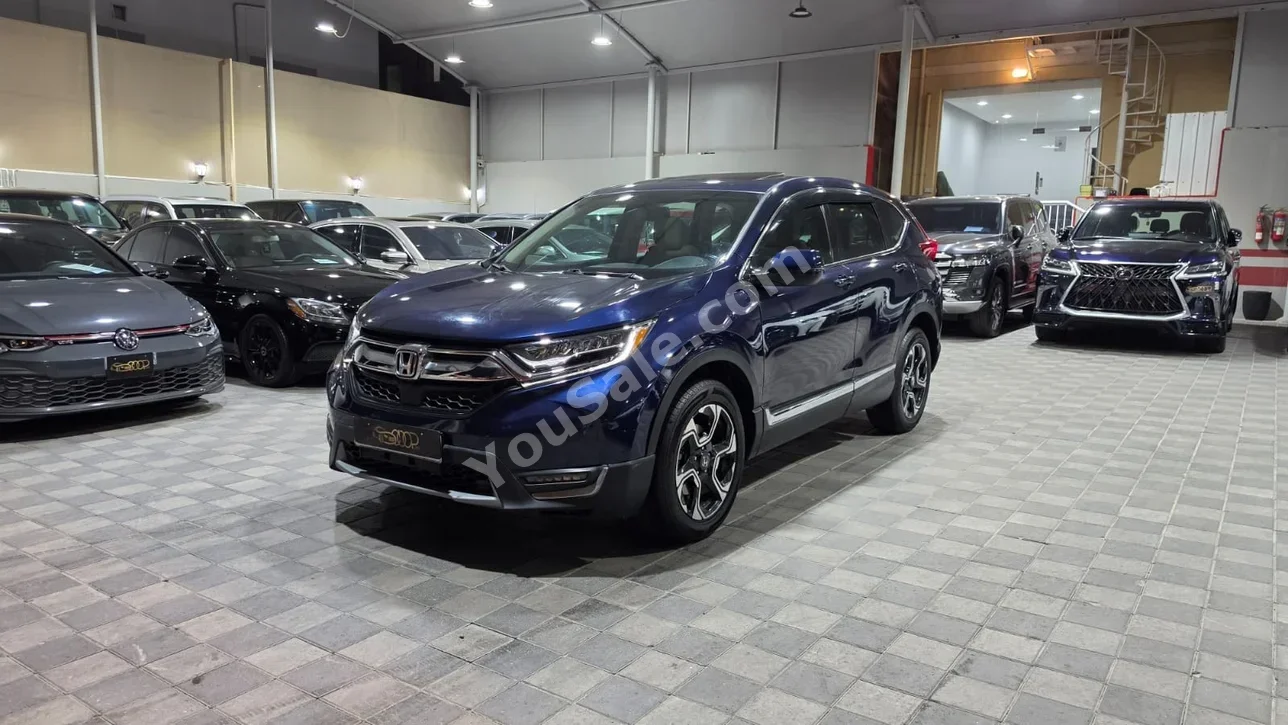 Honda CRV 2019 Automatic 143,000 KM 4 Cylinder SUV Blue