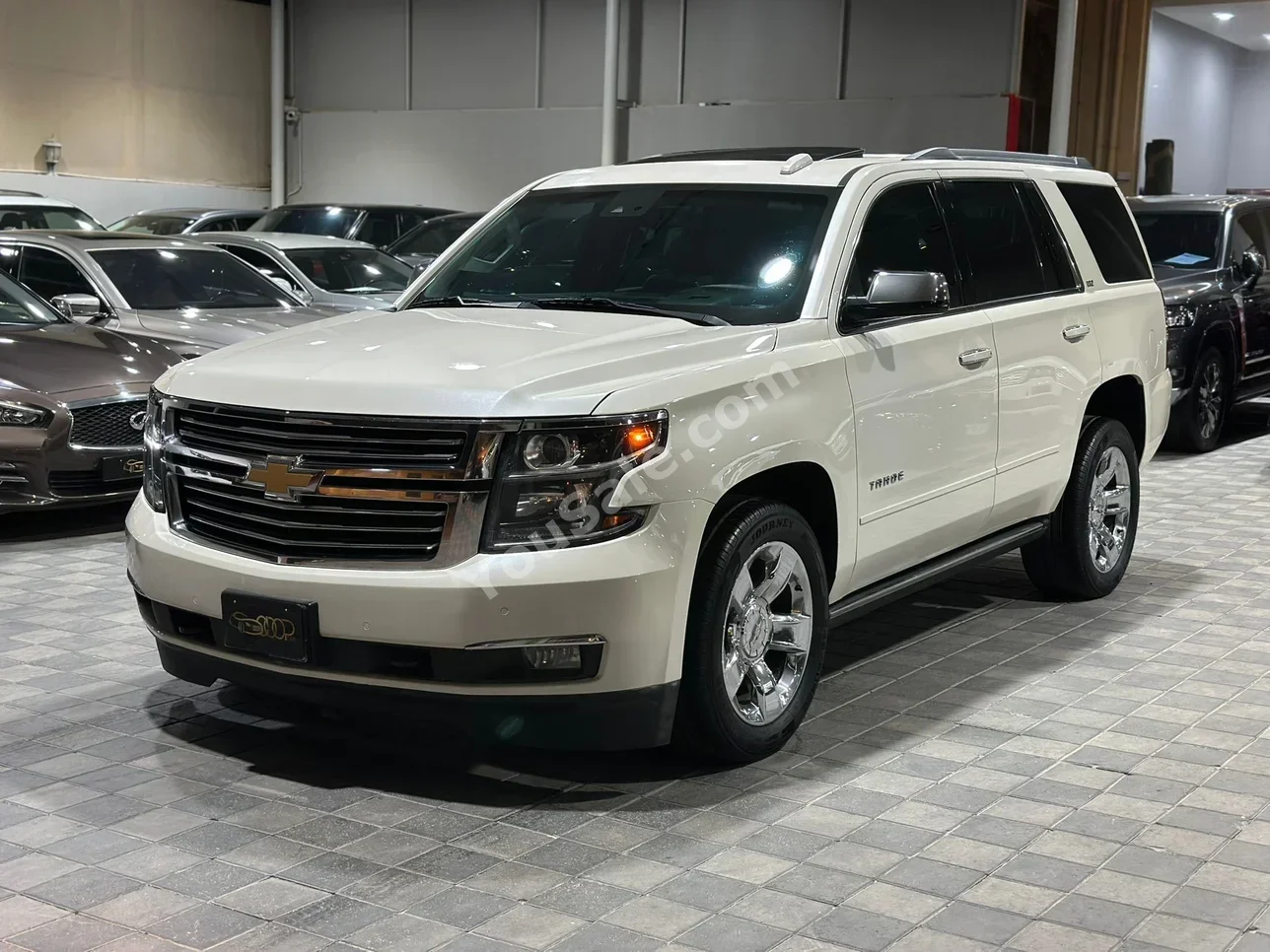 Chevrolet Tahoe LTZ 2015 Automatic 276,000 KM 8 Cylinder SUV White