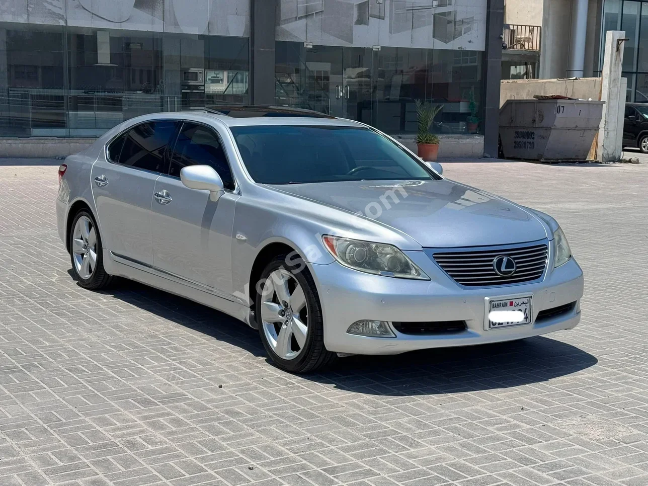 Lexus  LS  460 L  2007  Automatic  250,100 KM  8 Cylinder  Sedan  Silver