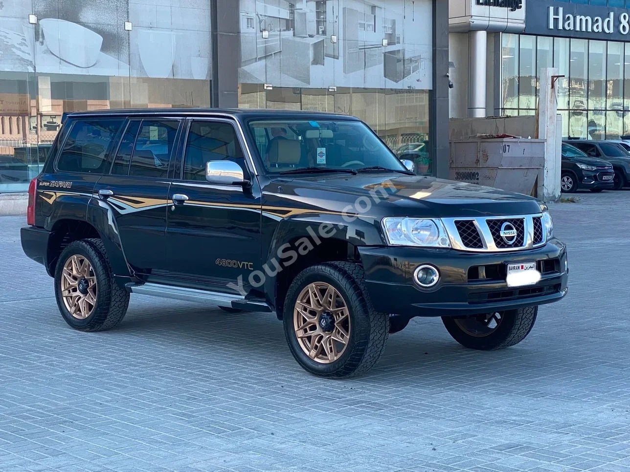 نيسان باترول سفاري 2006 عادي 315,000 كم 6 سلندر اس يو في أسود