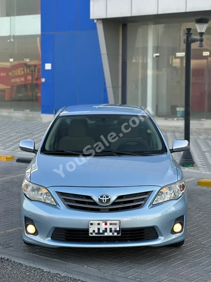تويوتا  كورولا  اكس ال اي  2013  اتوماتك  190,000 كم  4 سلندر  سيدان  ازرق