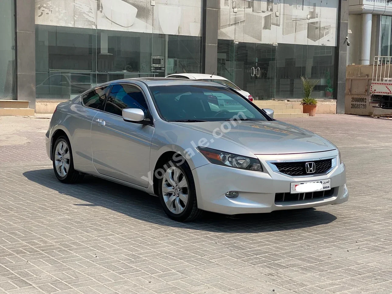 Honda  Accord  Coupe  2009  Automatic  275,450 KM  4 Cylinder  Sedan  Silver
