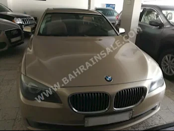 BMW  7-Series  730 I  2011  Sedan  Automatic  8  75,000  RWD  Light Gold  Gasoline