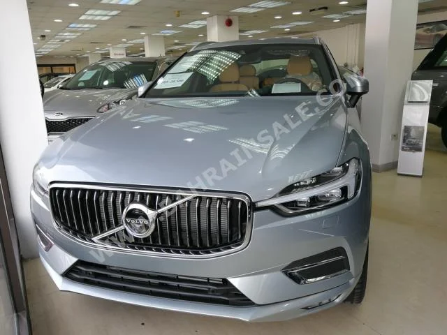 Volvo  XC  60  2018  SUV  Automatic  6  0  4WD  Silver  Gasoline