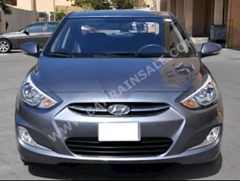 Hyundai  Accent  1.6  2016  Sedan  Automatic  4  55,000  RWD  Gray  Gasoline