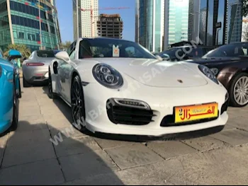 بورش  911  توربو اس  2014  كوبيه \ سبورت  اتوماتك  6  100,000  دفع خلفي  أبيض  بنزين