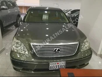 لكزس  ال اس  430  2005  سيدان  اتوماتك  8  160,000  دفع خلفي  أخضر  بنزين