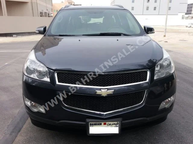 Chevrolet  Traverse  LT  2012  SUV  Automatic  6  75,000  AWD  Gray  Gasoline