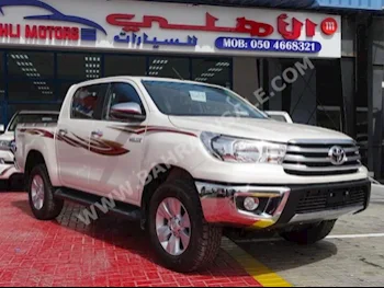 Toyota  Hilux  SR5  2018  Pick Up  Automatic  4  0  4WD  White  Gasoline
