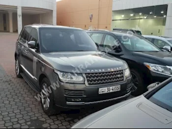 Land Rover  Range Rover  HSE  2014  SUV  Automatic  8  70,000  4WD  Gray  Gasoline