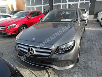 Mercedes-Benz  E-Class  200  2017  Sedan  Automatic  4  17,000  RWD  Gray  Gasoline