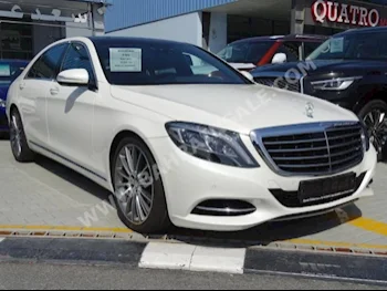 Mercedes-Benz  S-Class  400  2015  Sedan  Automatic  6  33,500  RWD  White  Gasoline