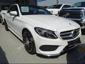 Mercedes-Benz  C-Class  200  2017  Sedan  Automatic  4  0  RWD  White  Gasoline