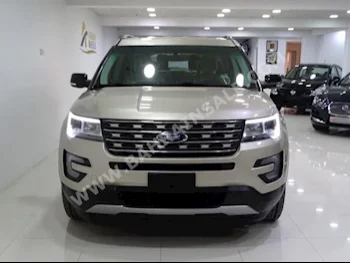 Ford  Explorer  XLT  2017  SUV  Automatic  6  0  FWD  Gold  Gasoline