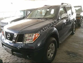 Nissan  Pathfinder  2007  SUV  Automatic  6  140,000  4WD  Dark Blue  Gasoline