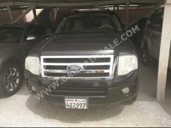 Ford  Expedition  XLT  2014  SUV  Automatic  8  400,000  4WD  Black  Gasoline
